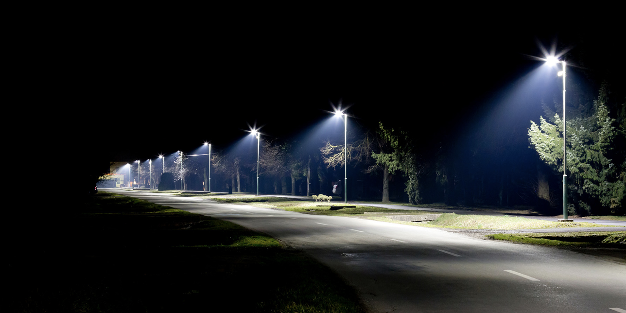 NaturaLED 9297 LED-FX16PST35/840/BK 34W POST TOP AREA LIGHT 4000K