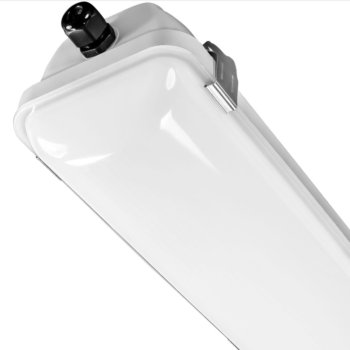 TCP VTF8UZDA140K 65W 8' LED VAPOR TIGHT 4000K