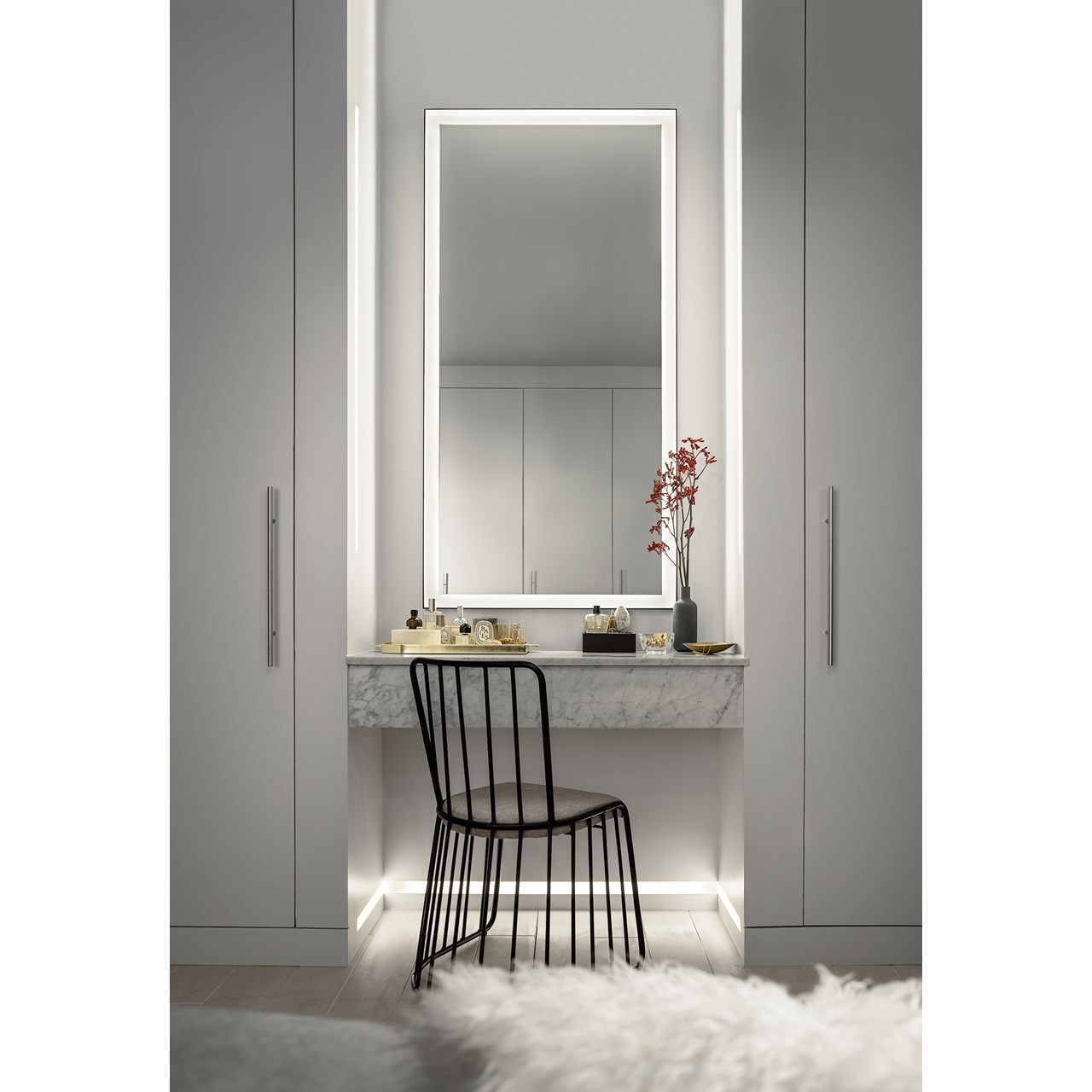 KICHLER 84172 30" LED RYAME LIGHTED MIRROR SILVER 3000K