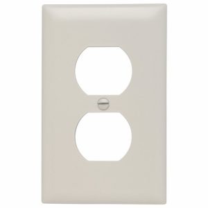 Legrand SP8 Pass And Seymour Plate Plastic 1-Gang Duplex Without Line