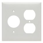 Legrand SP78 Pass And Seymour Plate Plastic 2-Gang Single/Duplex Without Line