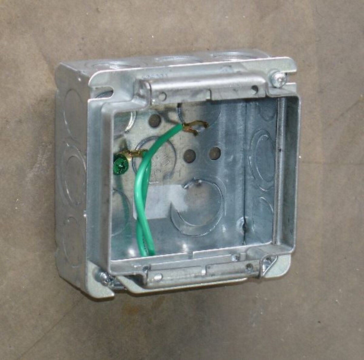 Garvin Southwire 4 Square Two Gang Device Ring Welded 1-1/4 Inch Raised (52C21SQ)