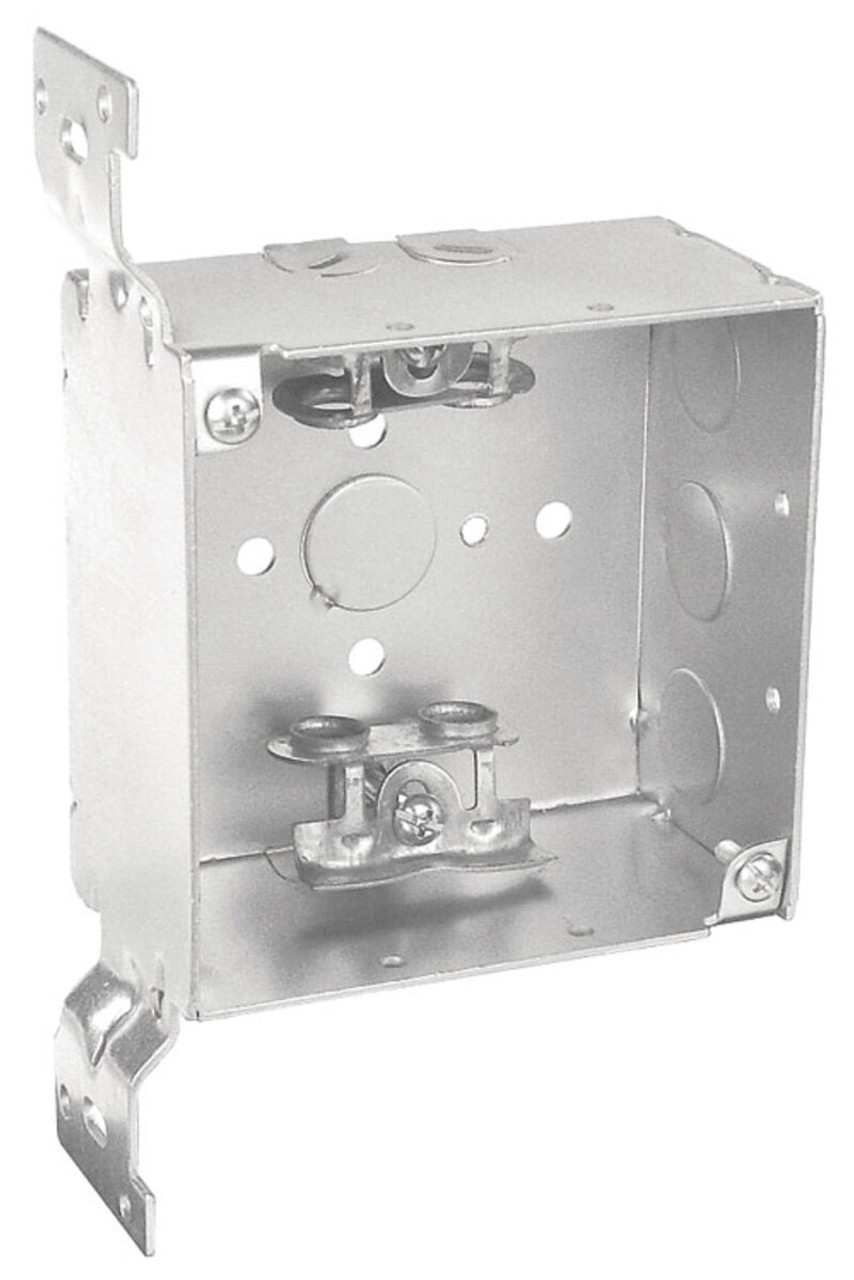 Garvin Southwire 4 Square Junction Box 1-1/2 Inch Deep With Non-Metallic Clamps And Flat Vertical Bracket (52151-FR)