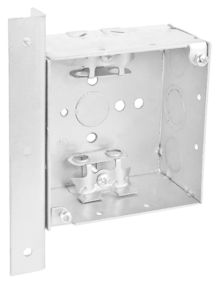Garvin Southwire 4 Square Junction Box 2-1/8 Inch Deep With Non-Metallic Clamps And Vertical Right Angle Bracket (52171-ABR)