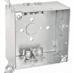 Garvin Southwire 4 Square Junction Box 2-1/8 Inch Deep With Flat Vertical Bracket (6) 1/2 Inch And (3) (52171-FS)